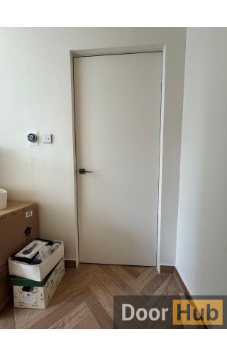 White Primed Interior Door with Gold Profile for UAE Developers